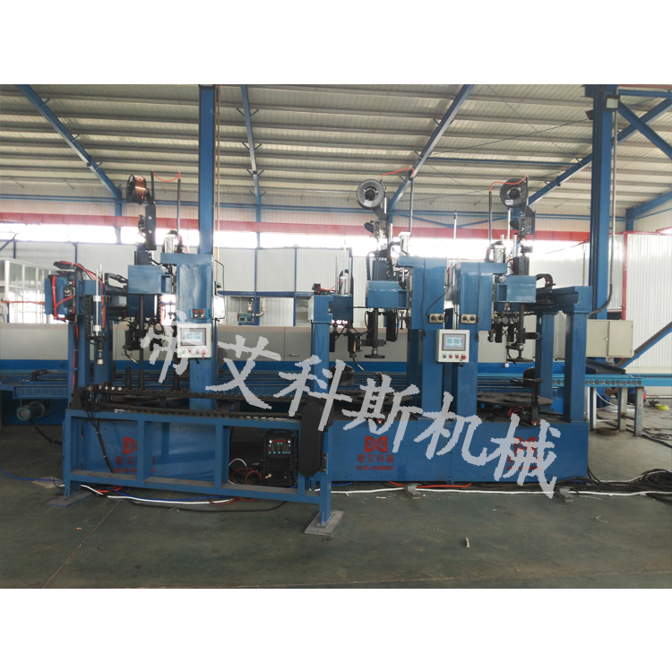 立式轉(zhuǎn)槍焊接機(jī)